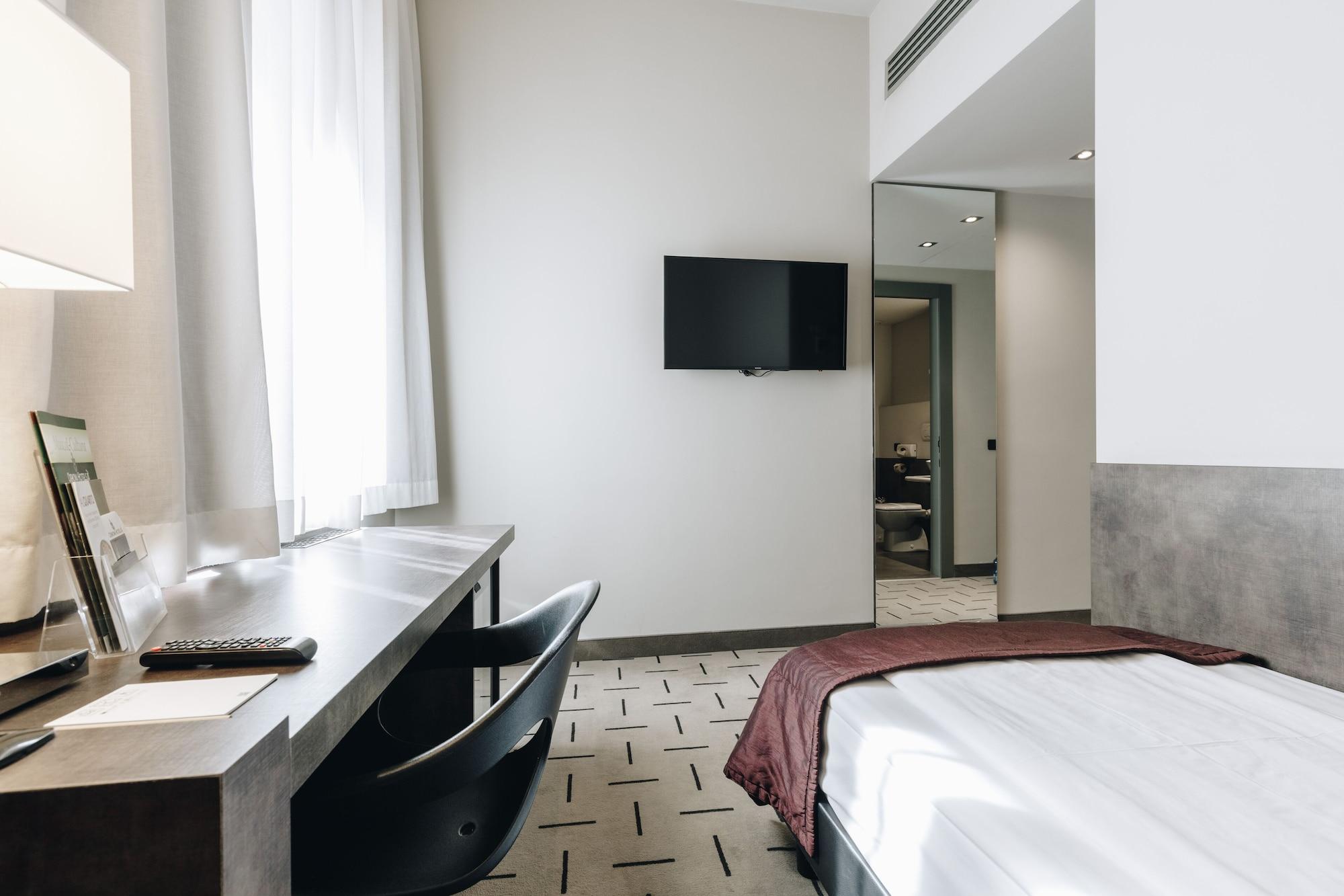 Hotel Continental Кремона Екстер'єр фото